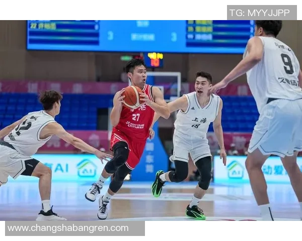 上海篮球队荣登篮球战术排行榜第七位引发热议 上海篮球队荣登篮球战术排行榜第七位引发热议